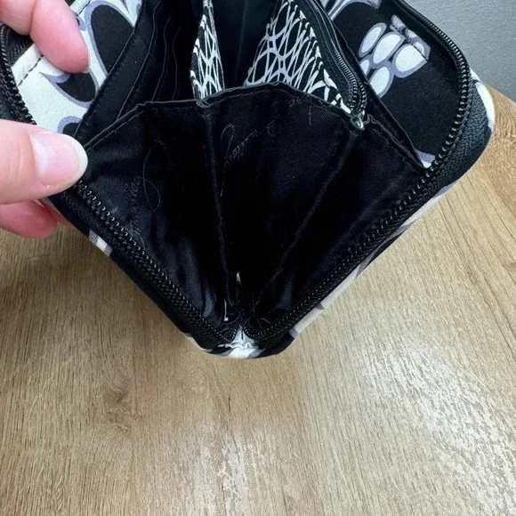 Vera Bradley Night and Day Accordion Style Zip Wallet Clutch - Picture 2 of 8